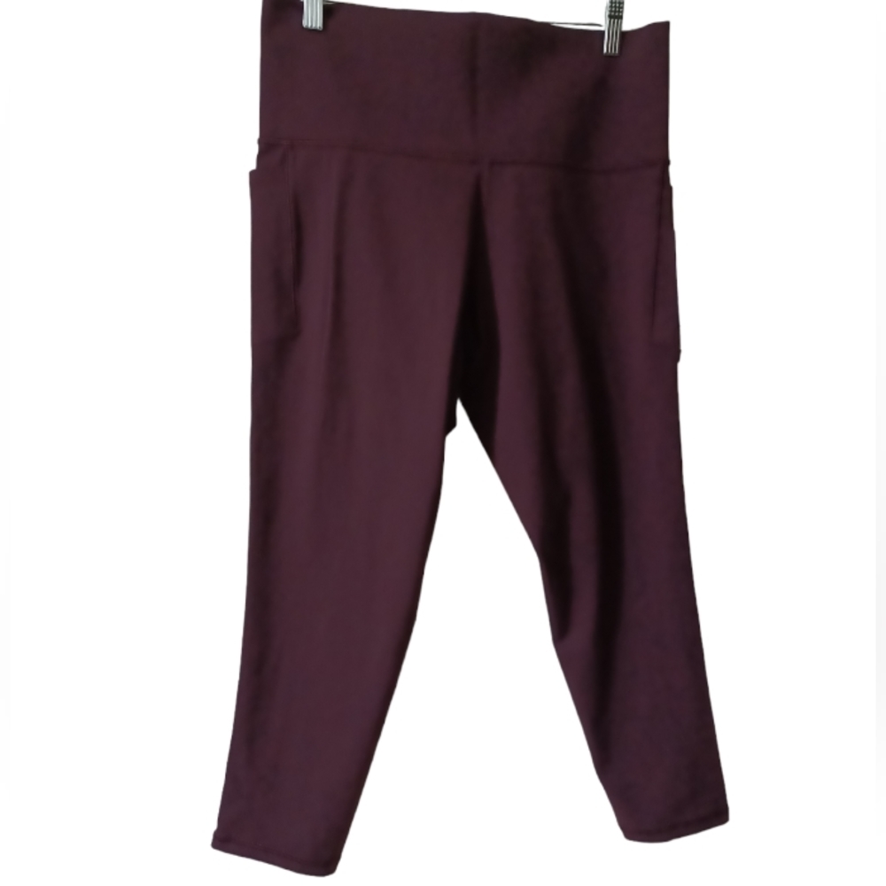 Athleta 7/8 length 1X leggings Purple Women's